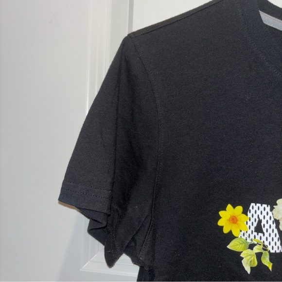 Adidas Adult Shirt Flower Women size medium - Picture 4 of 12